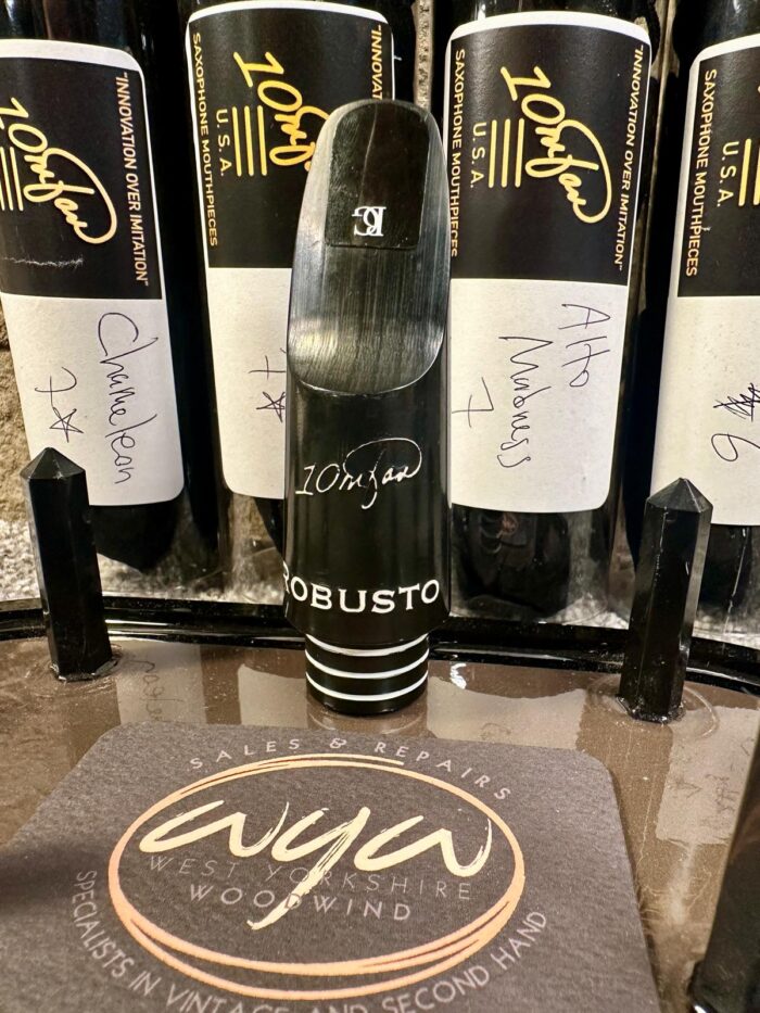 10mfan Robusto tenor. 8** (Used)