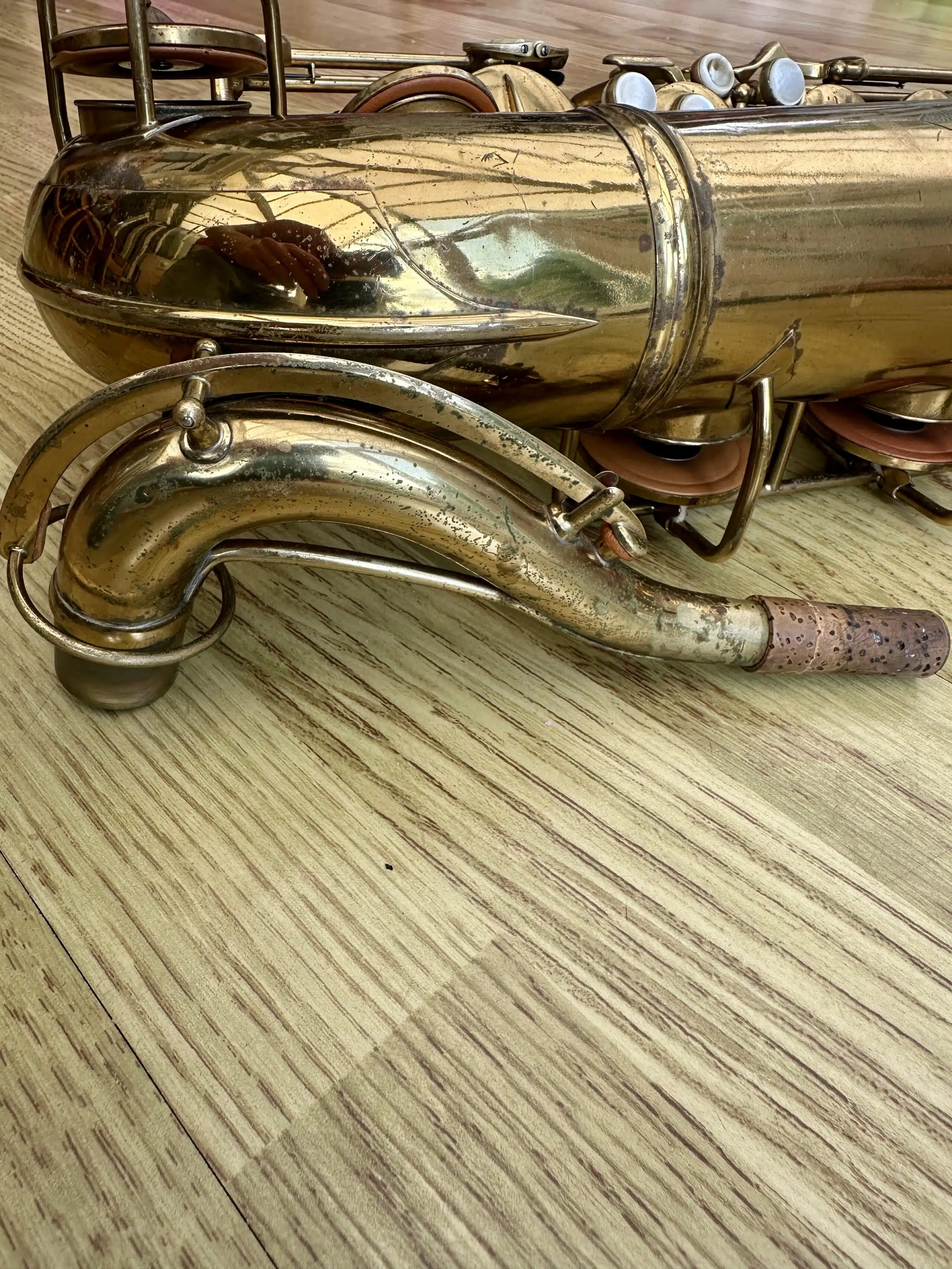 Conn 10m Tenor Saxophone, '47, 321XXX - Image 17