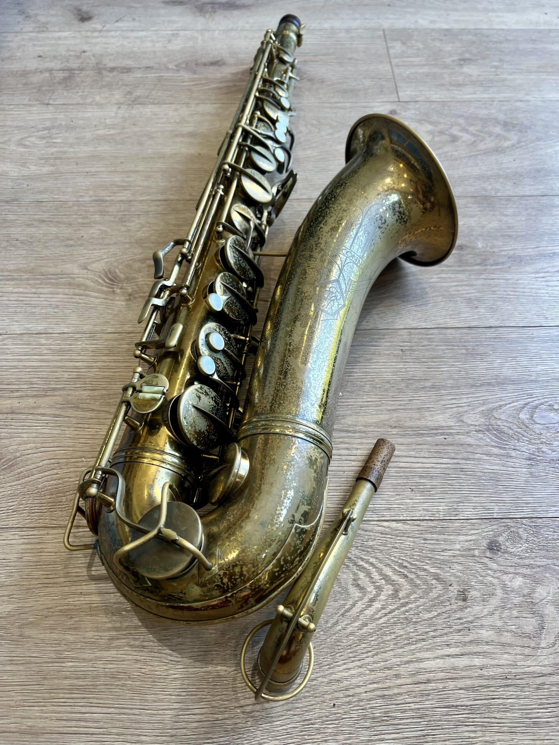 Conn saxophone deals