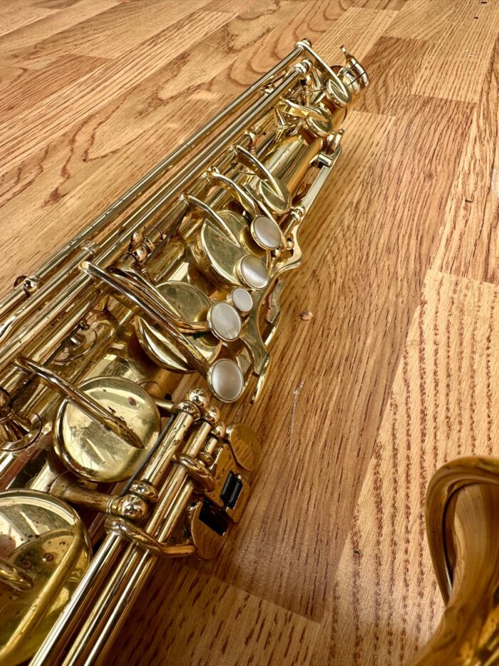 Yamaha YTS-61 Purple Logo Tenor Saxophone - Image 9