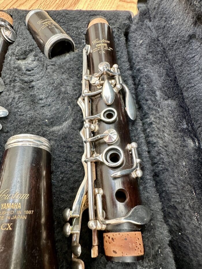 Yamaha Custom CX Bb Clarinet - Image 7