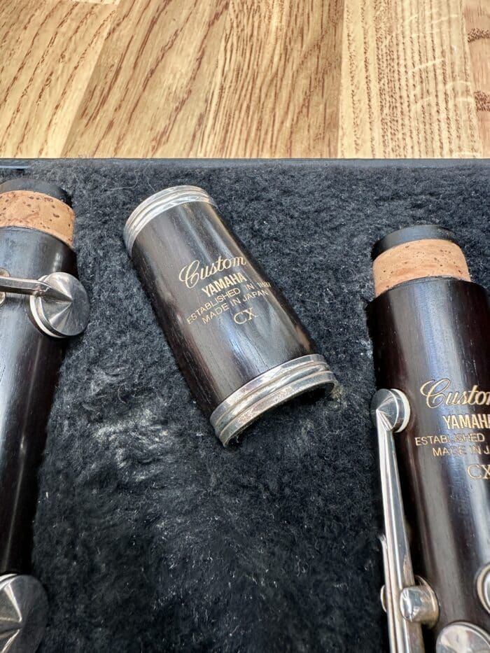 Yamaha Custom CX Bb Clarinet - Image 10