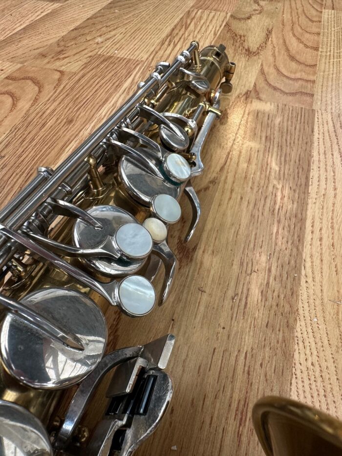 Buescher Aristocrat Tenor Saxophone - Image 11