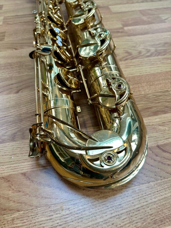 Yamaha YBS-32 Baritone Saxophone - Image 4